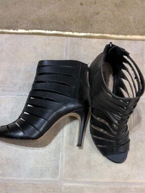 INC International Concepts Romeyo Caged Heels Stiletto Sexy Black Size 11